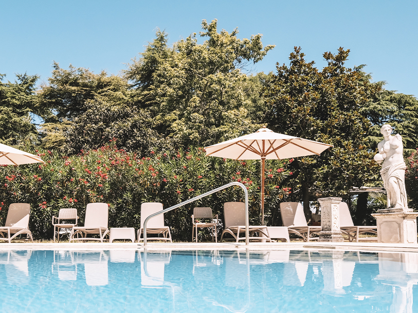 De termiska poolerna på Bellavista Terme Resort & Spa håller en behaglig temperatur på drygt 30 grader