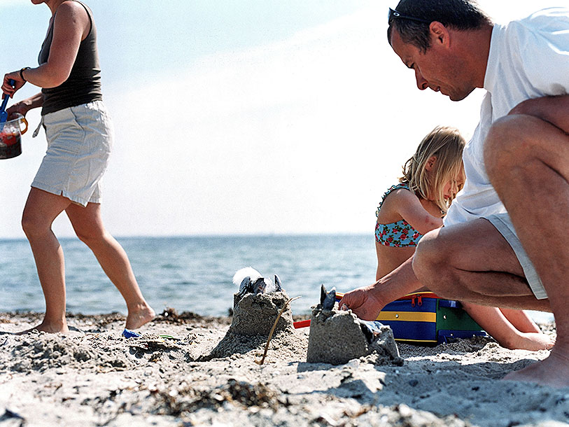 Få sand mellem tæerne ved f.eks. Charlottenlund Fort på Strandvejen