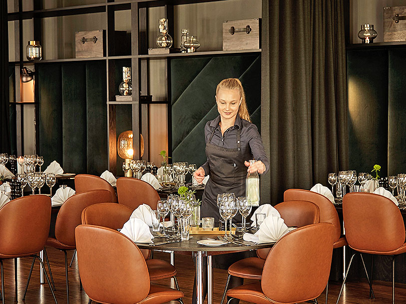 Hotellets två restauranger är också inredda i den nya nordiska stilen