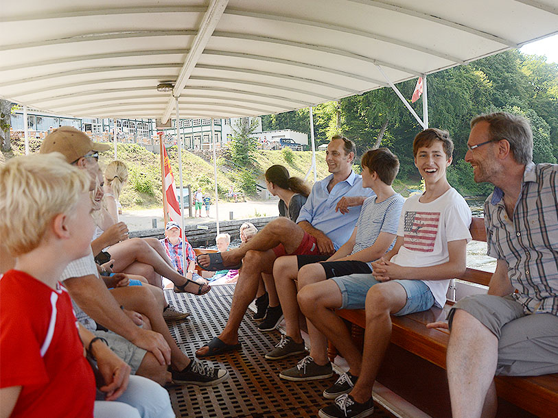 I Silkeborg kan I sejle med verdens ældste hjuldamper, Hjejlen