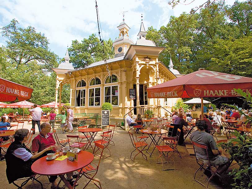 Många turister tar sig till Bremen Bürgerpark och du bor ett stenkast från hela härligheten