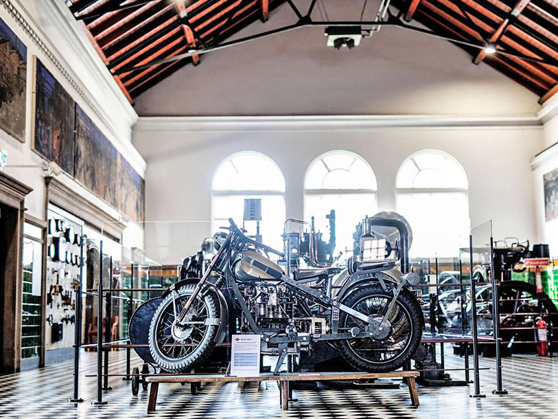 Danmarks Industrimuseum har 20.000 m2 fyldt med effekter og er indrettet i byens gamle gasværk