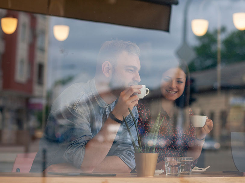 Stralsund har många mysiga caféer och matställen där du kan vila benen en stund