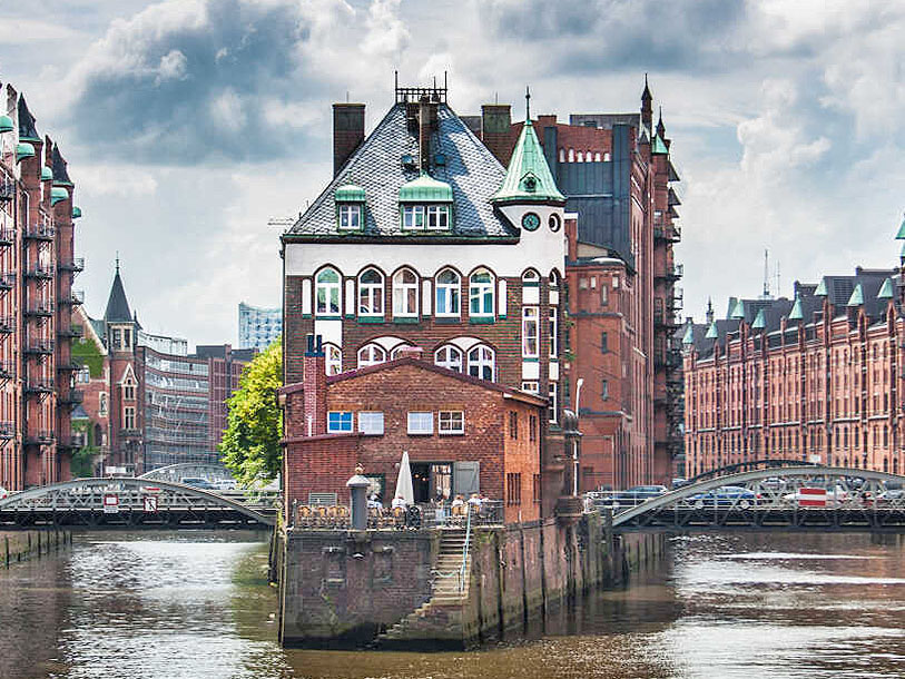 De røde pakhuse i Speicherstadt kom i 2015 på UNESCOs liste over verdensarv
