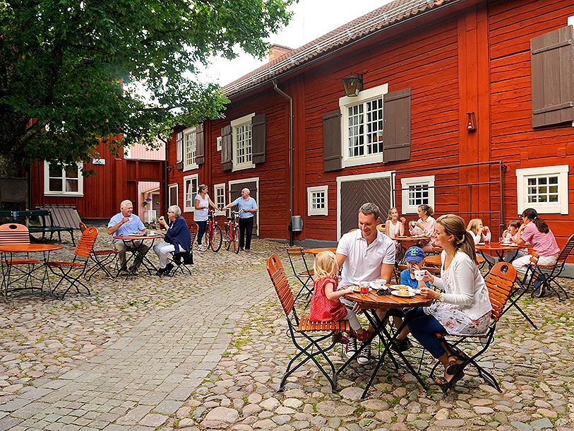 Vill du uppleva riktig svensk nostalgi ska du besöka Eksjö, Sveriges bäst bevarade trästad