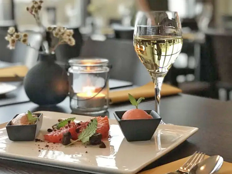 Ekerums välrenommerade restaurang erbjuder spännande matkreationer