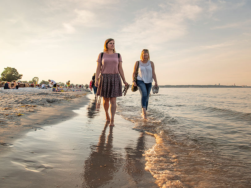 Den berömda sandstranden Timmendorfer Strand ligger precis utanför din hotelldörr