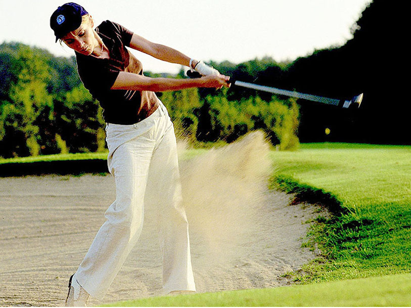Närmaste golfbana är Golf-Club Bremer Schweiz E.V.  (7 km) och den anlades 2003