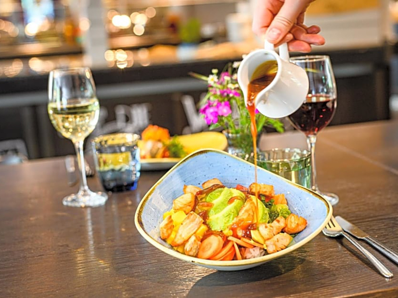 I hotellets Restaurant Kockwerk får I rabat, hvis I får lyst til at slappe af med aftensmaden her