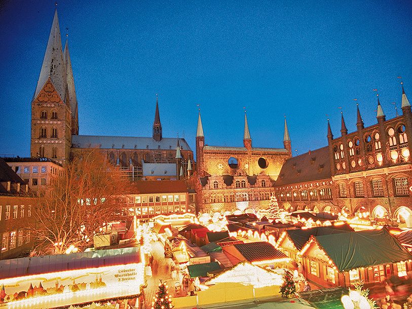 Stemning for alle pengene på det traditionsrige julemarked i Lübeck