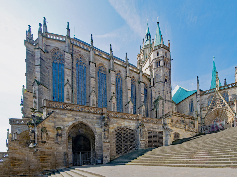 Den imponerende gotiske katedral Erfurter Dom er en af de mest kendte landmærker i Erfurt
