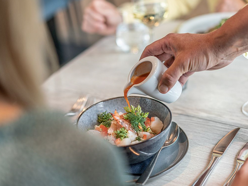 Restaurant Deichperle står for maden, der er lavet af gode, lokale råvarer fra Ditmarsken
