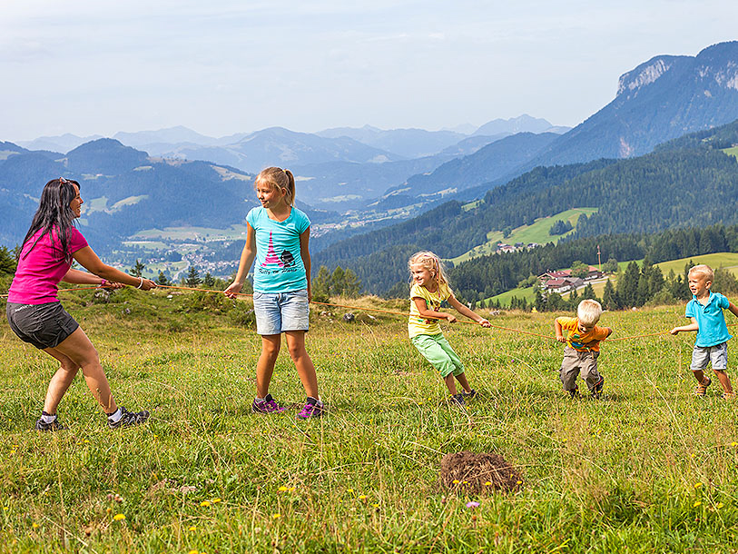 Fyll dagen med roliga äventyr på den solvarma sätern i Mayrhofen