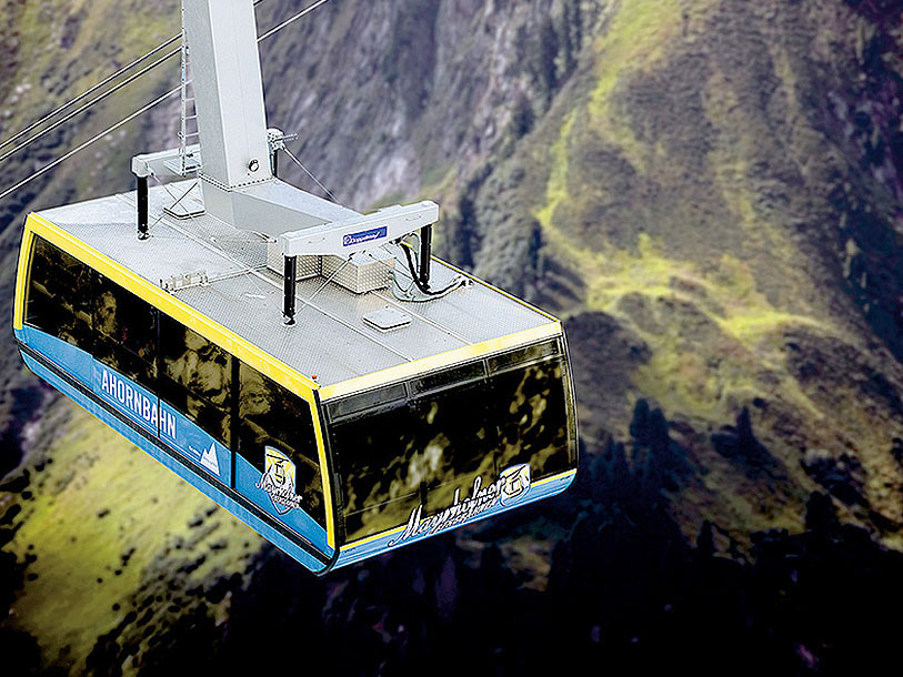 Ta kabinbanan i Zillertal och segla upp till de mest spektakulära panoramavyerna