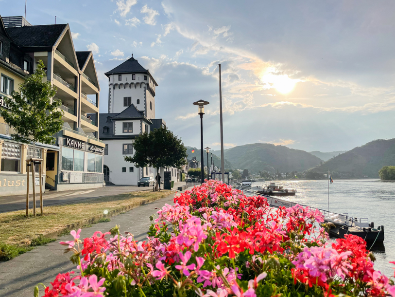 Velkommen til jeres feriebase i Boppard med den bedste beliggenhed på Rheinallee ved Rhinen
