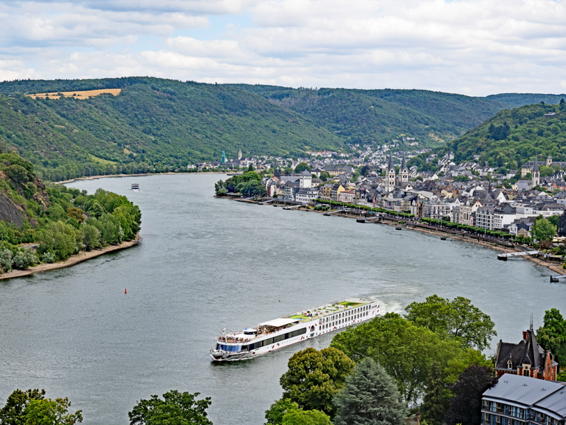 Boppard har en naturskøn beliggenhed i den romantiske Rhindal, som er optaget på UNESCOs verdensarvsliste