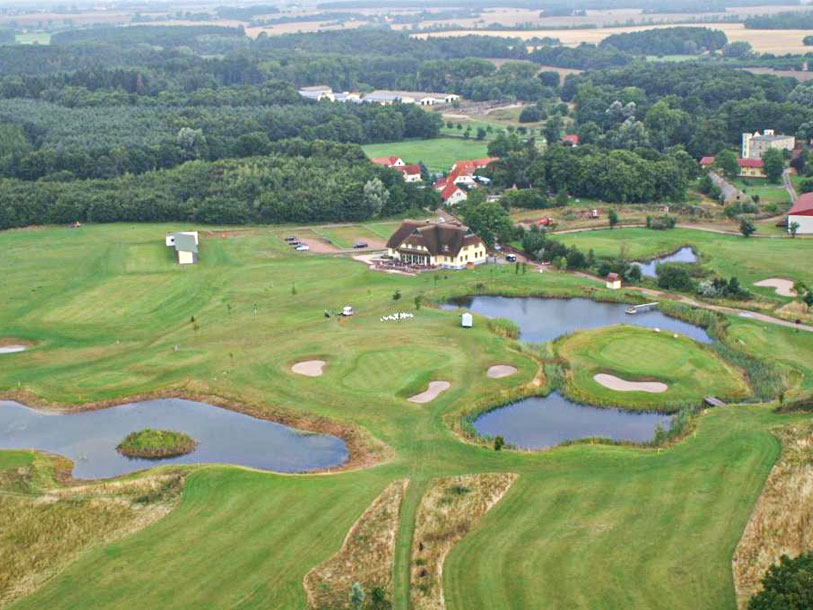 På Golfplatz Schloss Karnitz (25 km) får I en ekstra god greenfeerabat - forhør jer på hotellet!