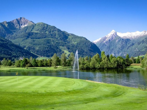 Ta en golfrunda på Golf Club Zell am See-Kaprun - en av Österrikes ledande golfanläggningar