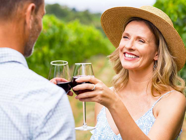Besök till exempel Valpolicellas vindistrikt där man producerar viner som Amarone och Ripasso