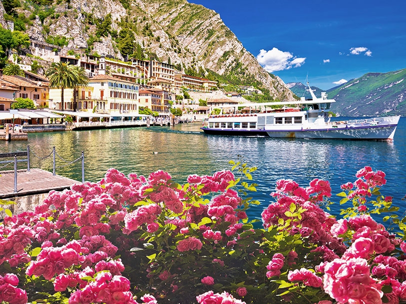 Limone sul Garda är också utgångspunkten för flera vackra båtturer på Gardasjön