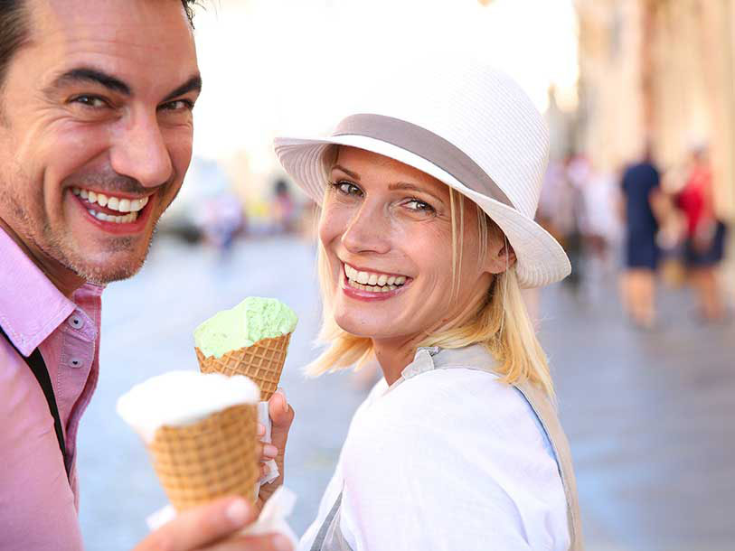Gardasjön är platsen med massor av gelatobarer, där du kan frossa i den läckraste glassen