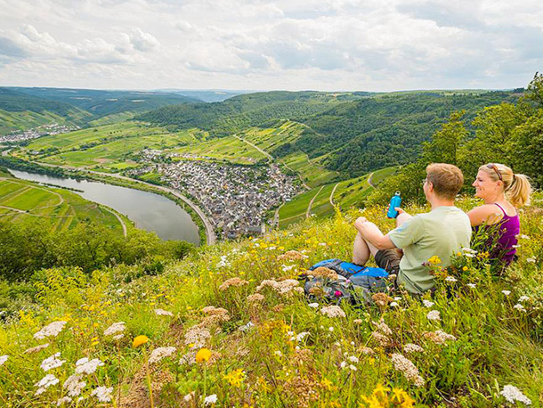 Se frem til en ferie i Cochem, hovedstaden i Mosels maleriske flodlandskab