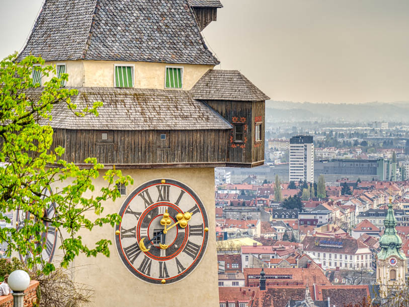 Oplev blandt andet det ikoniske Uhrturm fra middelalderen i Graz