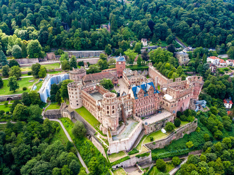 Du bor på gångavstånd från Heidelbergs slott, ett av Tysklands mest kända och romantiska slott