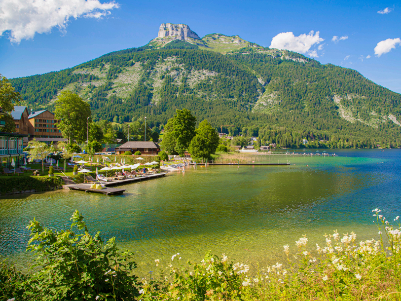Du bor bara 750 meter från den måleriska Grundlsee, även kallad "Steiermarkshavet"