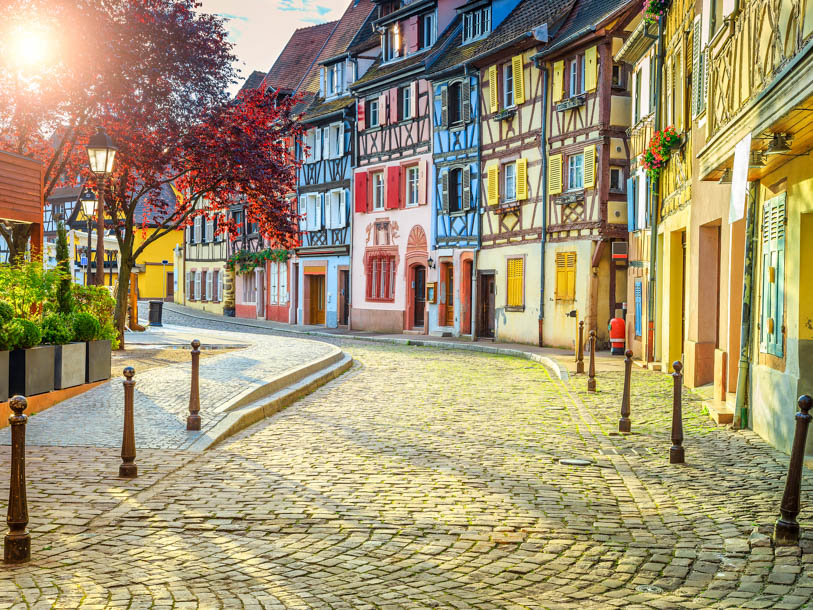 Storheden og glæden går igen i den historiske, farverige arkitektur i Alsace