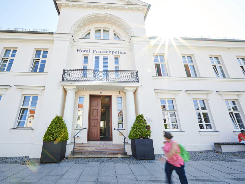 Hotel Prinzenpalais har siden 1821 ligget på en af Bad Doberans mest fornemme adresse