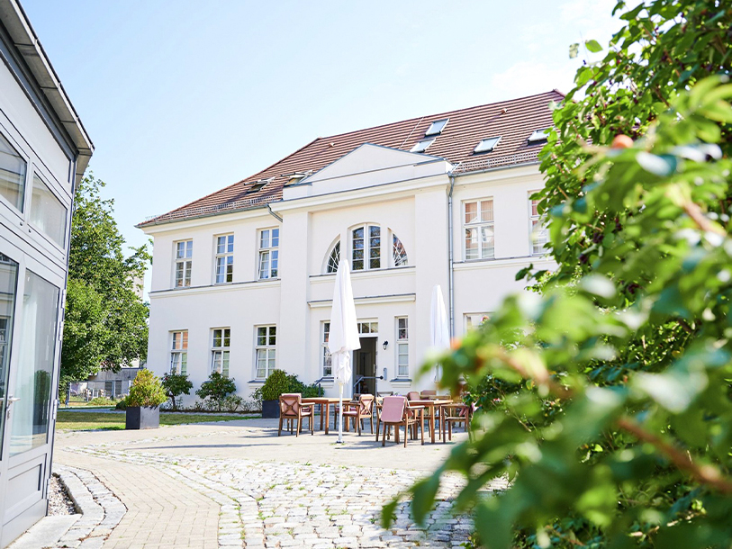 Det gamle palæ er nænsomt restaureret til et førsteklasses hotel med respekt for den klassicistiske arkitektur