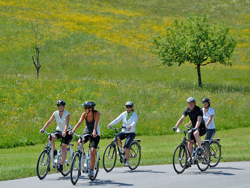 Det är mycket populärt att cykla på sin sommarsemester i Tyrolen