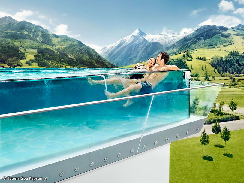 Du kan också uppleva Kapruns ultralyxiga spacenter: Tauern Spa, ett av Österrikes modernaste wellnesscenter