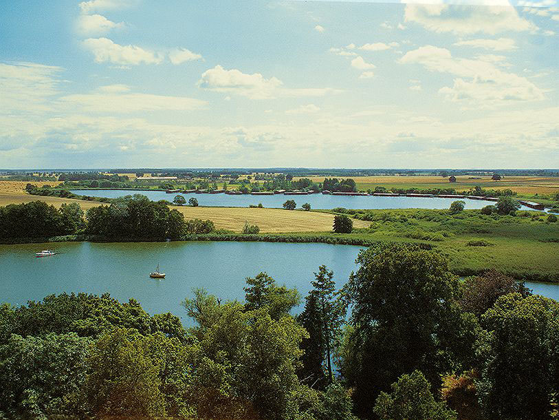 Det enorme søområde Mecklenburgische Seenplatte er et møde med urgammel natur og kultur