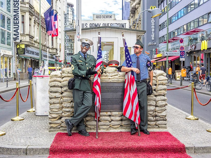 Hotel Gat Point Charlie
