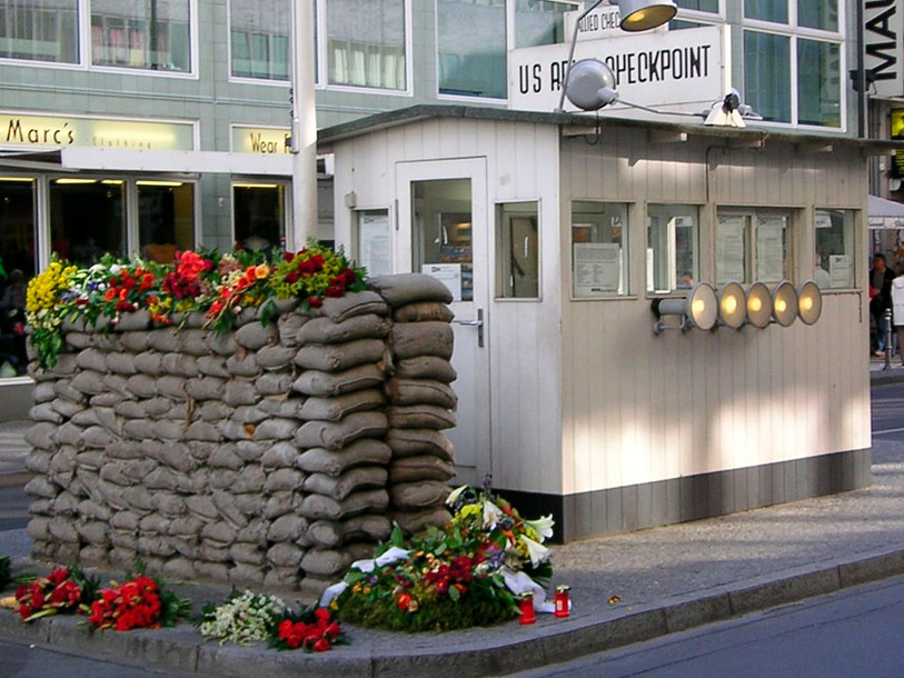 Hotel Gat Point Charlie